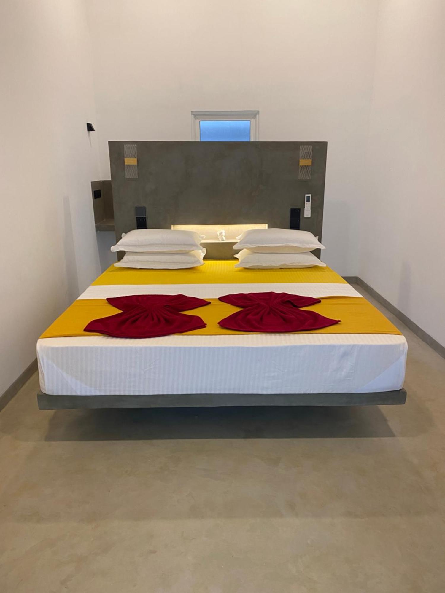 Thisu Villa Dikwella Bagian luar foto